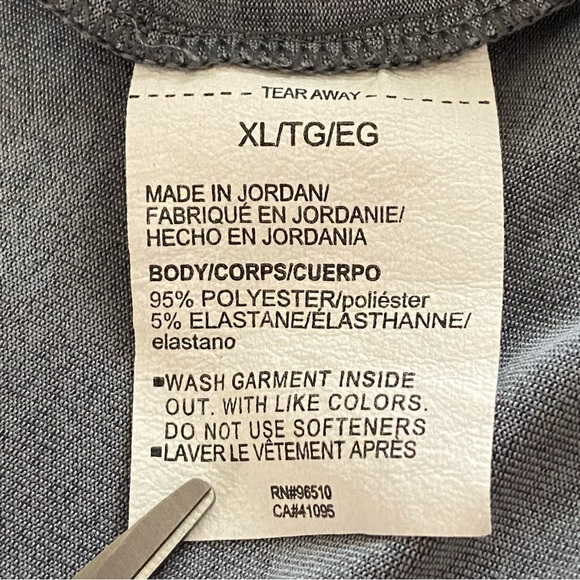 UNDER ARMOUR / Men's The Playoff Polo Loose Fit Gray Size XL - Picture 4 of 9